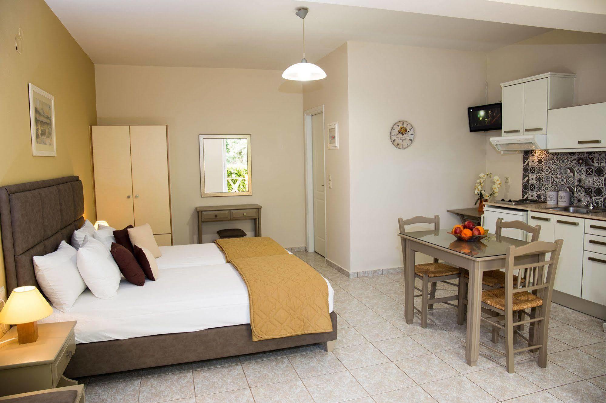 Dina Apartments Razáta Eksteriør bilde